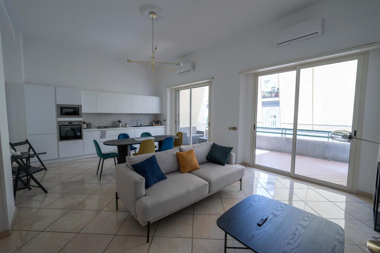 Chiaia Apartment San Pasquale By Dimorra Neapol Exteriér fotografie